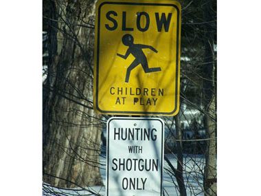 funny-road-signs-children-hunting.jpg