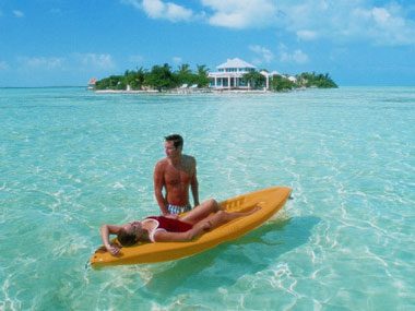 2. Cayo Espanto, Belize