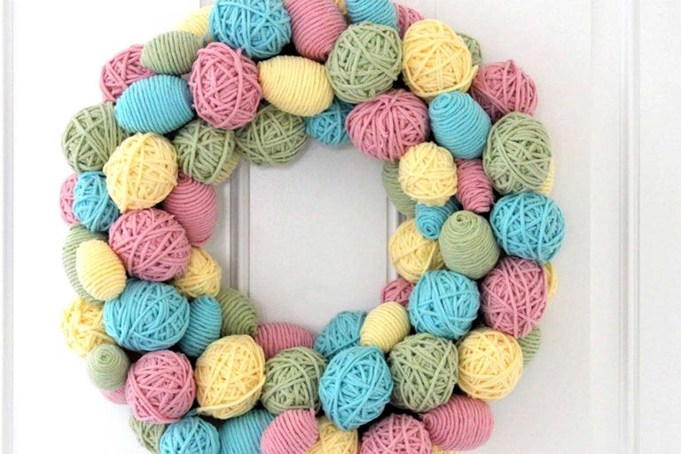 Easter Crafts to Brighten Any Home | Reader's Digest