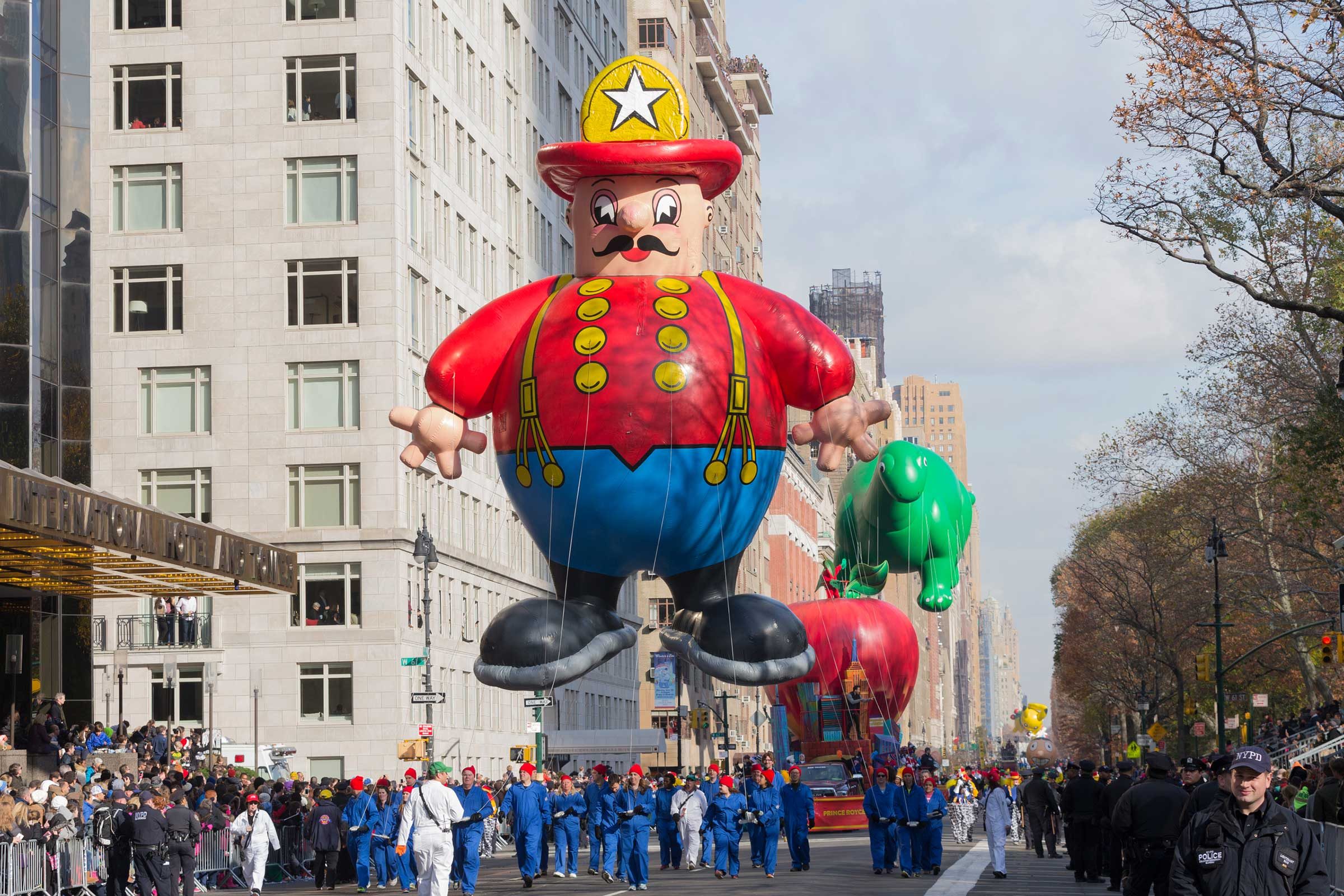 Macy S Thanksgiving Parade Mind Blowing Facts Reader S Digest