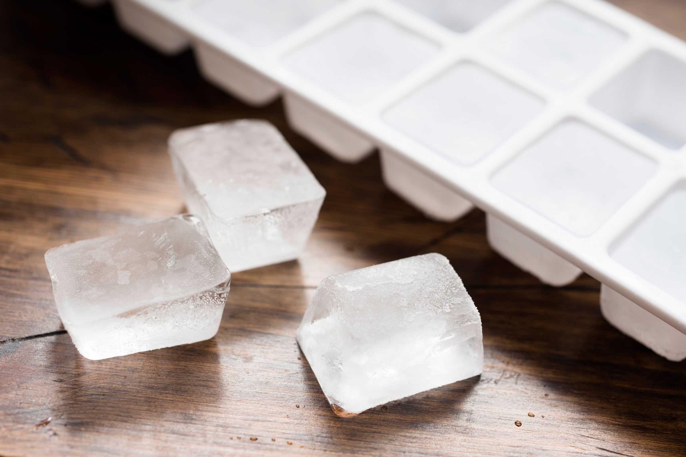 Find it tricky to get ice cube trays into the freezer without