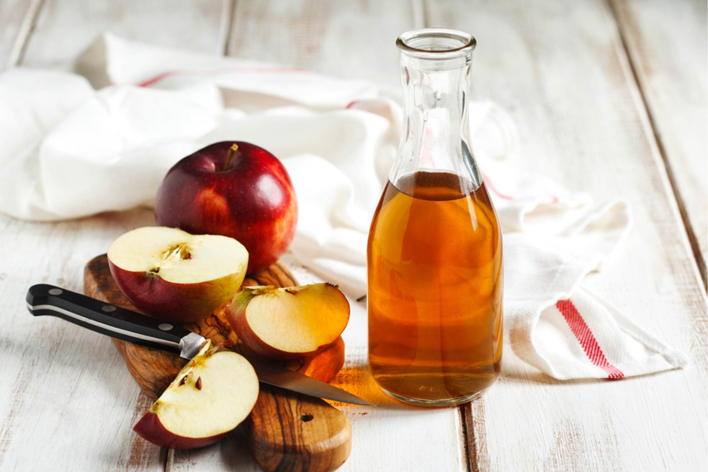 Apple Cider Vinegar Baths: Why You Need to Start Taking Them