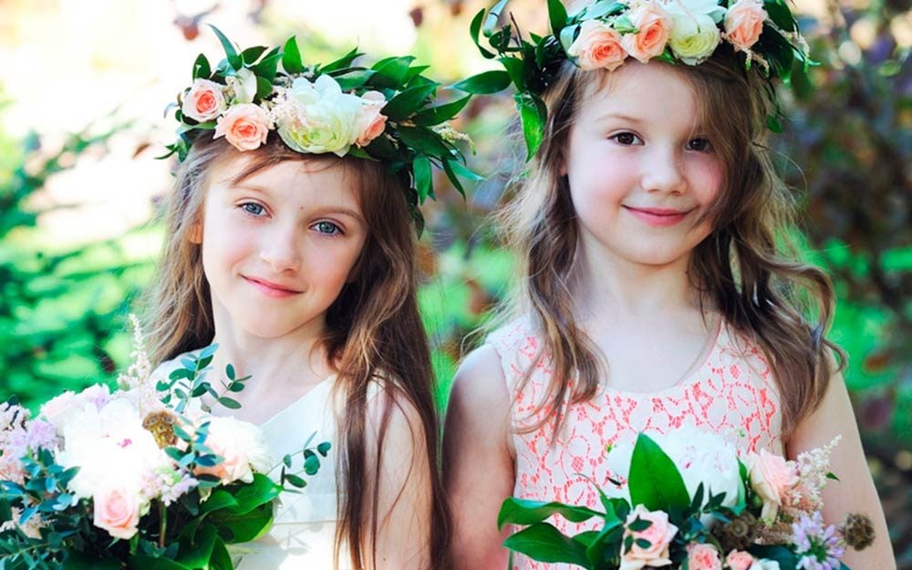 https://www.rd.com/wp-content/uploads/2017/03/ft-The-Adorable-Significance-Behind-Flower-Girls-at-Weddings-MSN-.jpg