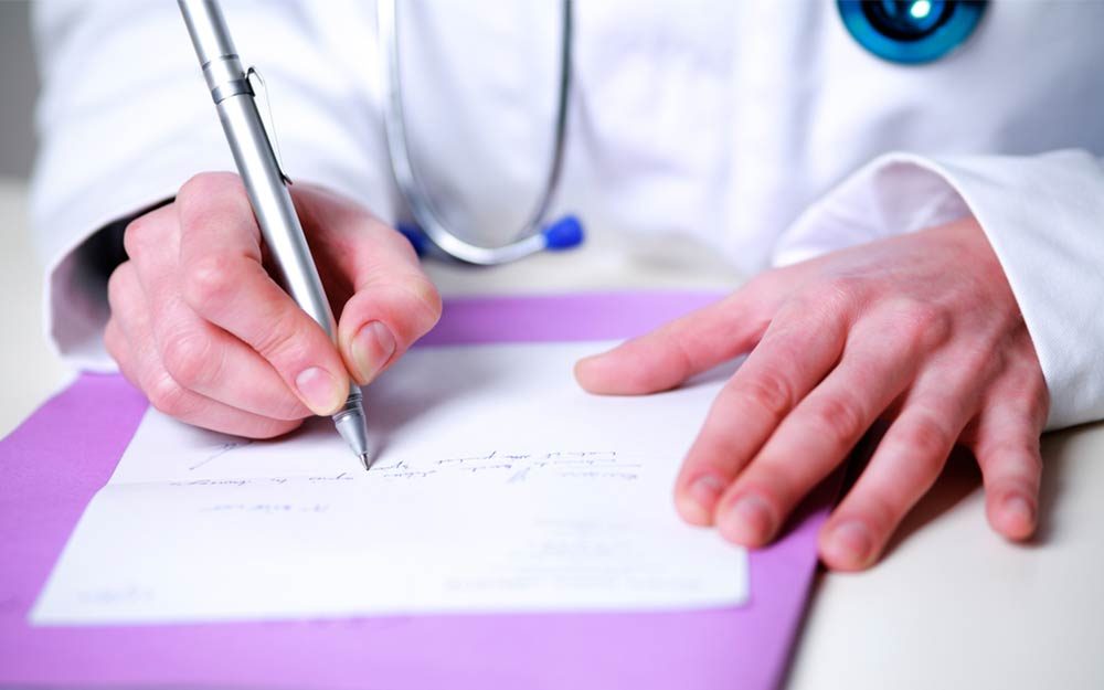 why-doctors-have-such-bad-handwriting-reader-s-digest