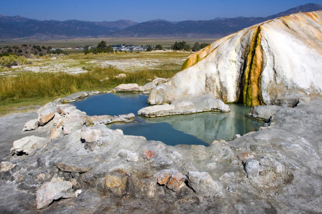 Natural Hot Springs: These Are the Best Ones in the Country | Reader's