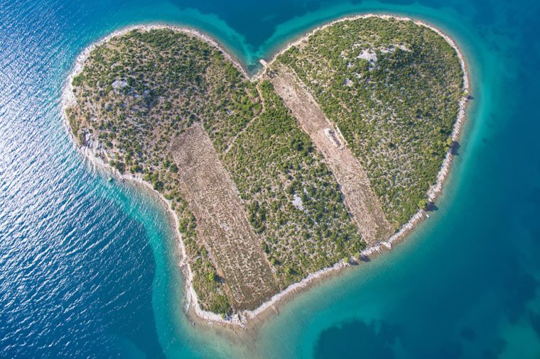 Heart-Shaped Islands and Lakes Around the World | Reader's Digest