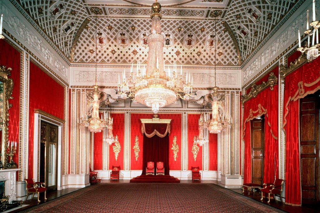 Buckingham Palace 12 Rare And Breathtaking Photos