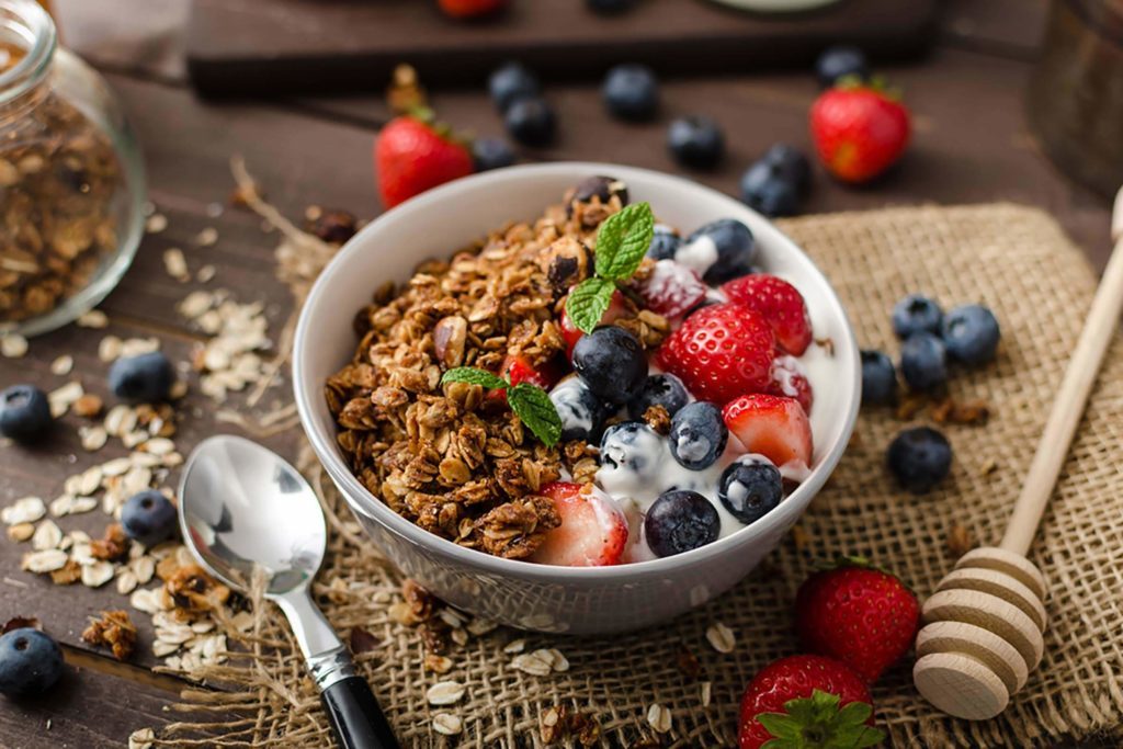 Greek Yogurt for Breakfast: 10 Healthier Toppings | Reader's Digest