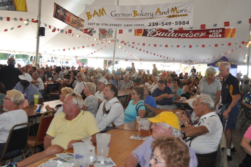 SmallTown Oktoberfest Celebrations You Shouldn't Miss Reader's Digest