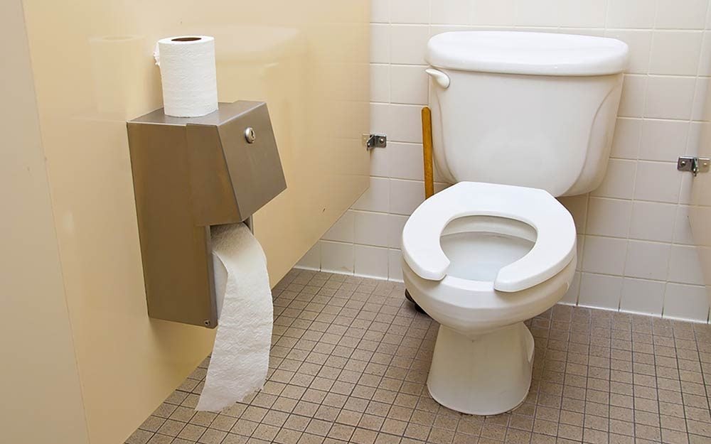 The reason why toilet seats are U-shaped in public bathrooms but aren't at  home – and it's to do with hygiene – The US Sun