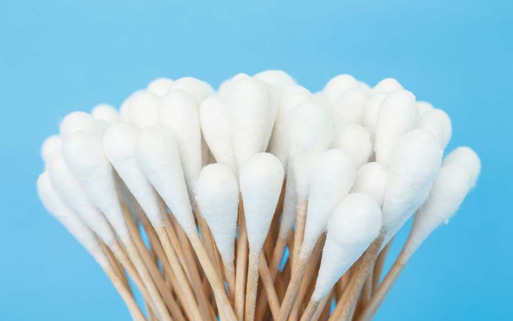 what-exactly-does-the-q-in-q-tips-stand-for-_393447268-ang-intaravichian_ft.jpg