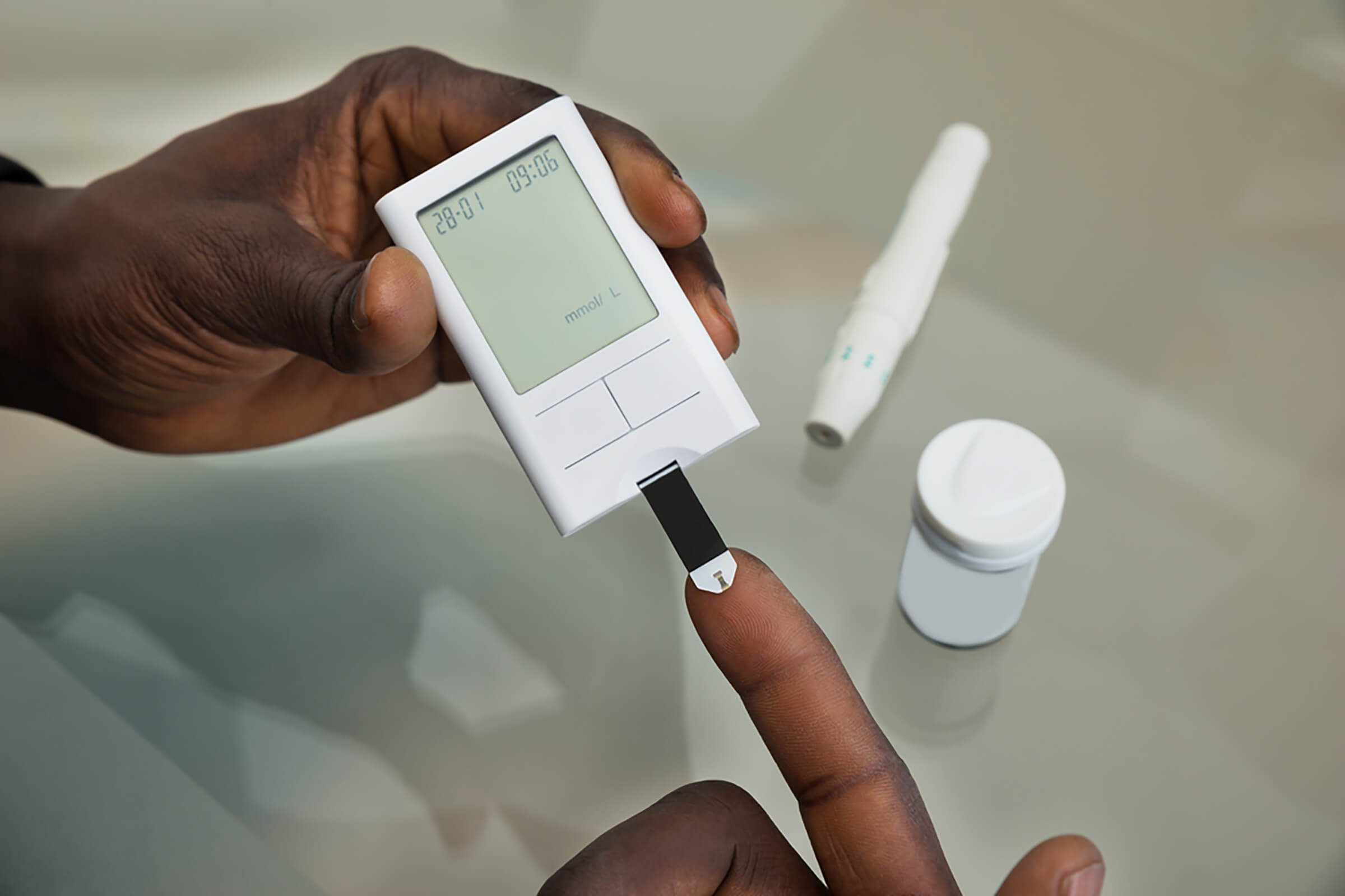 where to get a blood sugar test kit