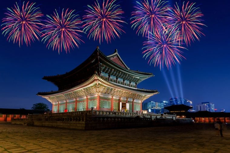 The Best New Year's Eve Celebrations Around the World Reader's Digest