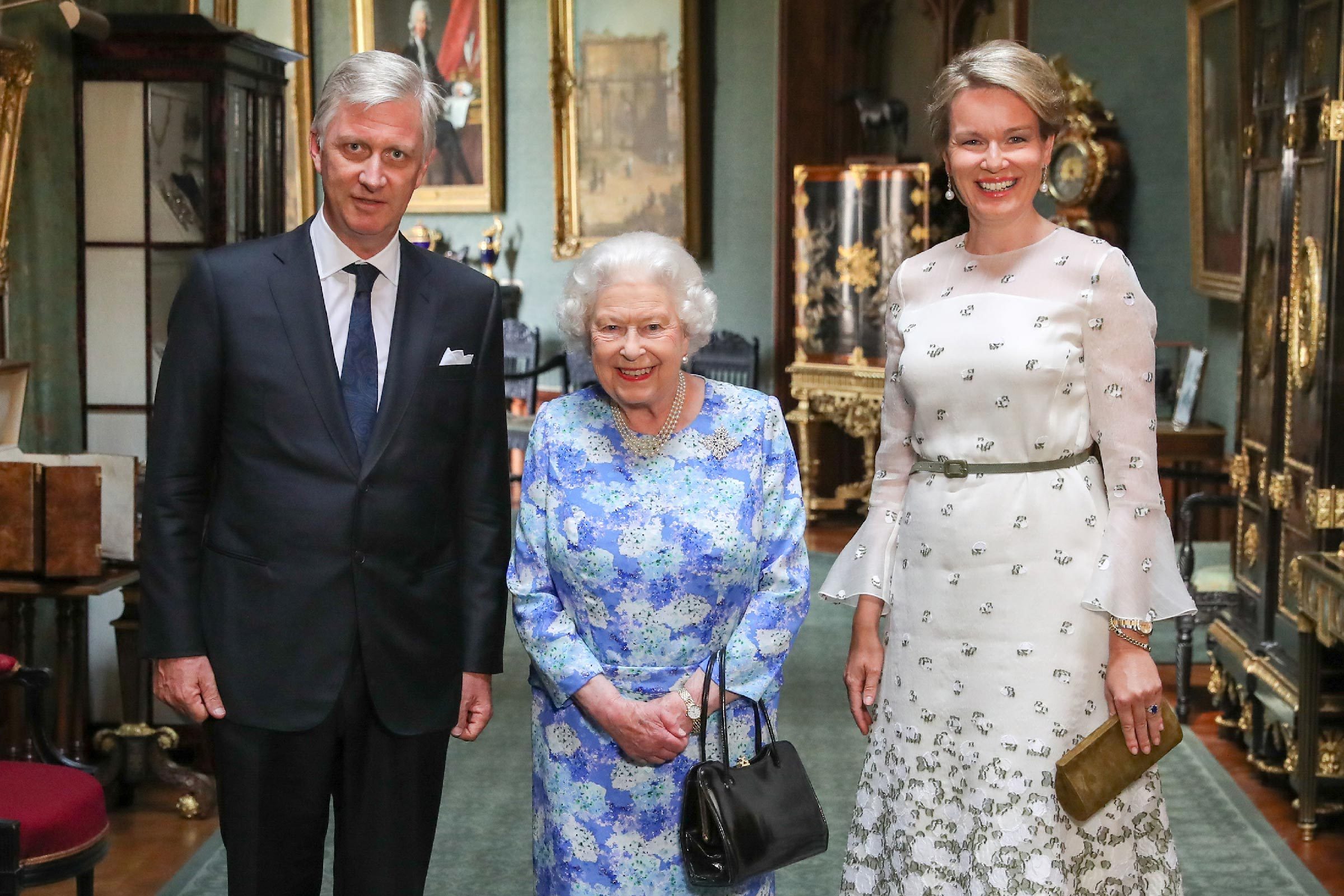 Facts about Queen Elizabeth: The secret behind Her Majesty's black handbag