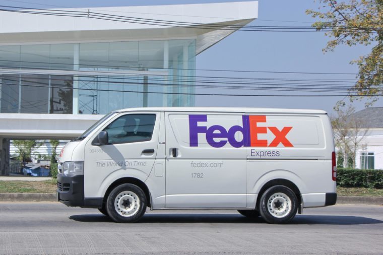 Things Fedex Drivers Won T Tell You Reader S Digest