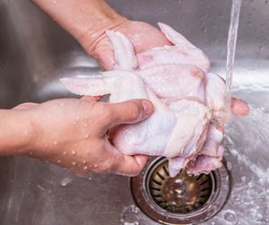 Here’s Why You Should Never Wash Chicken Before Cooking It ?resize=300