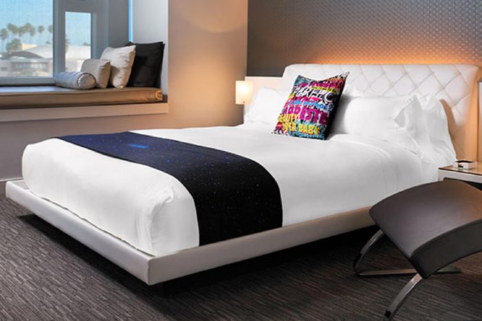 w hotel bed mattress sale