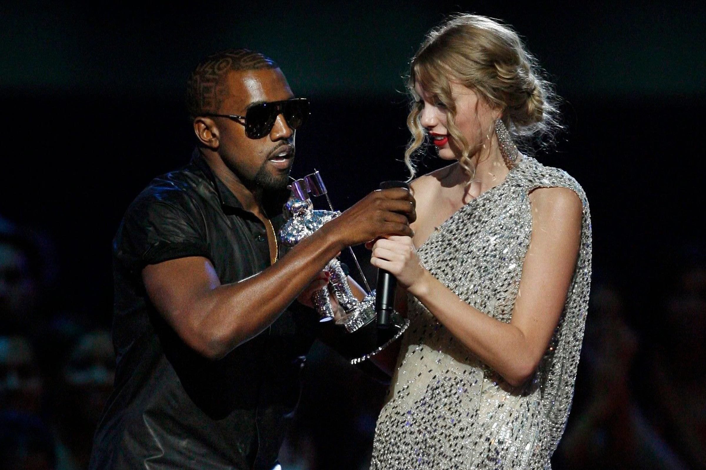 Award Show Scandals That Rocked the Industry Reader's Digest