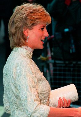 Secrets About Princess Diana’s Affair with Hasnat Khan | Reader's Digest