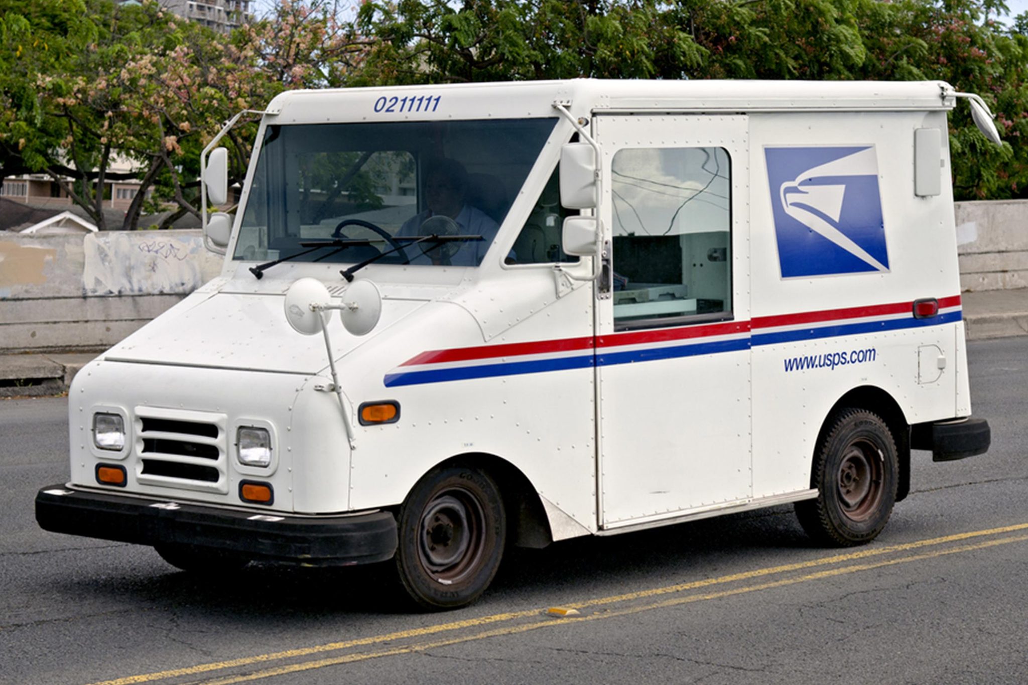 Postal Carrier Secrets Your Mailman Wishes You Knew Reader's Digest