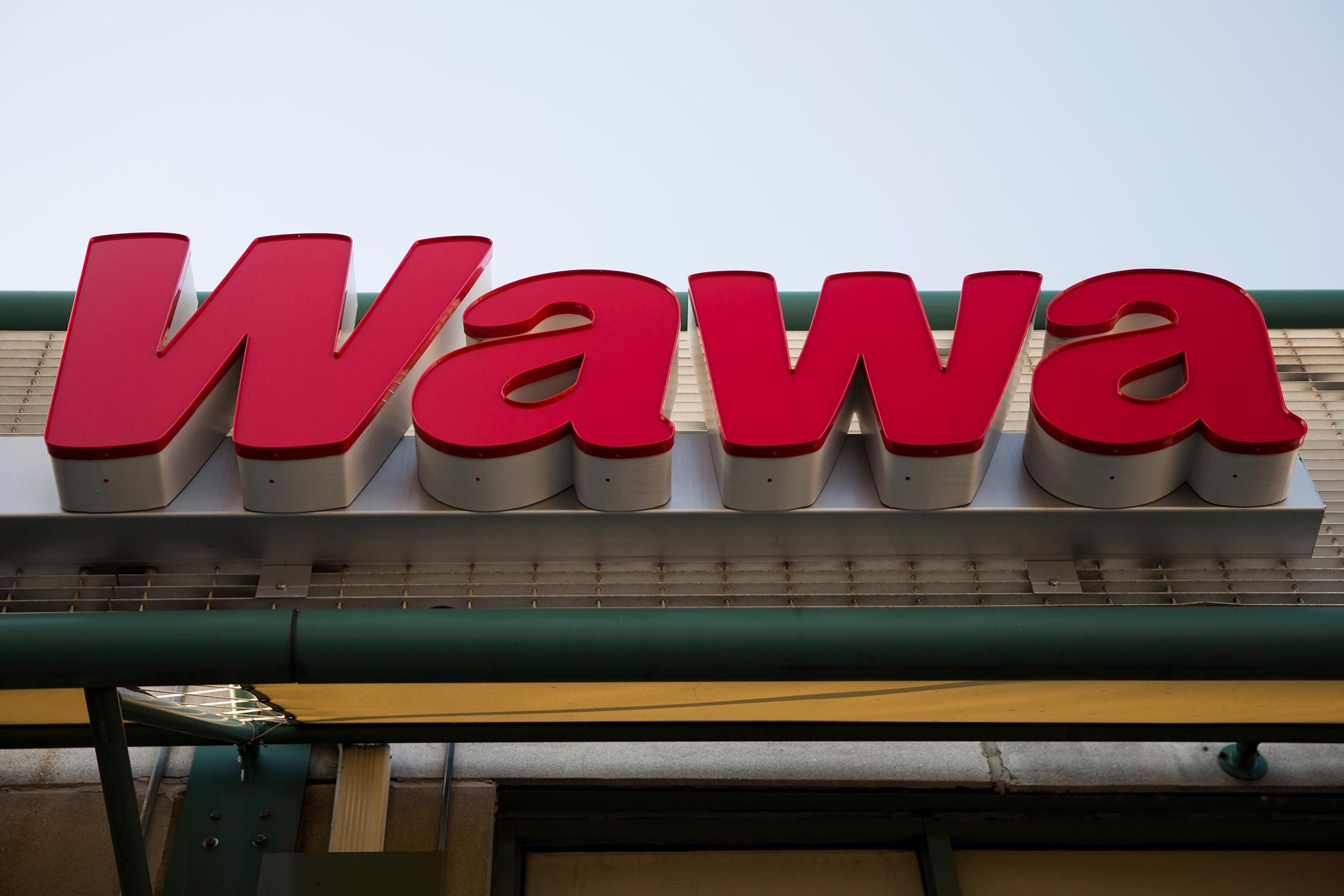 things-wawa-employees-won-t-tell-you-reader-s-digest