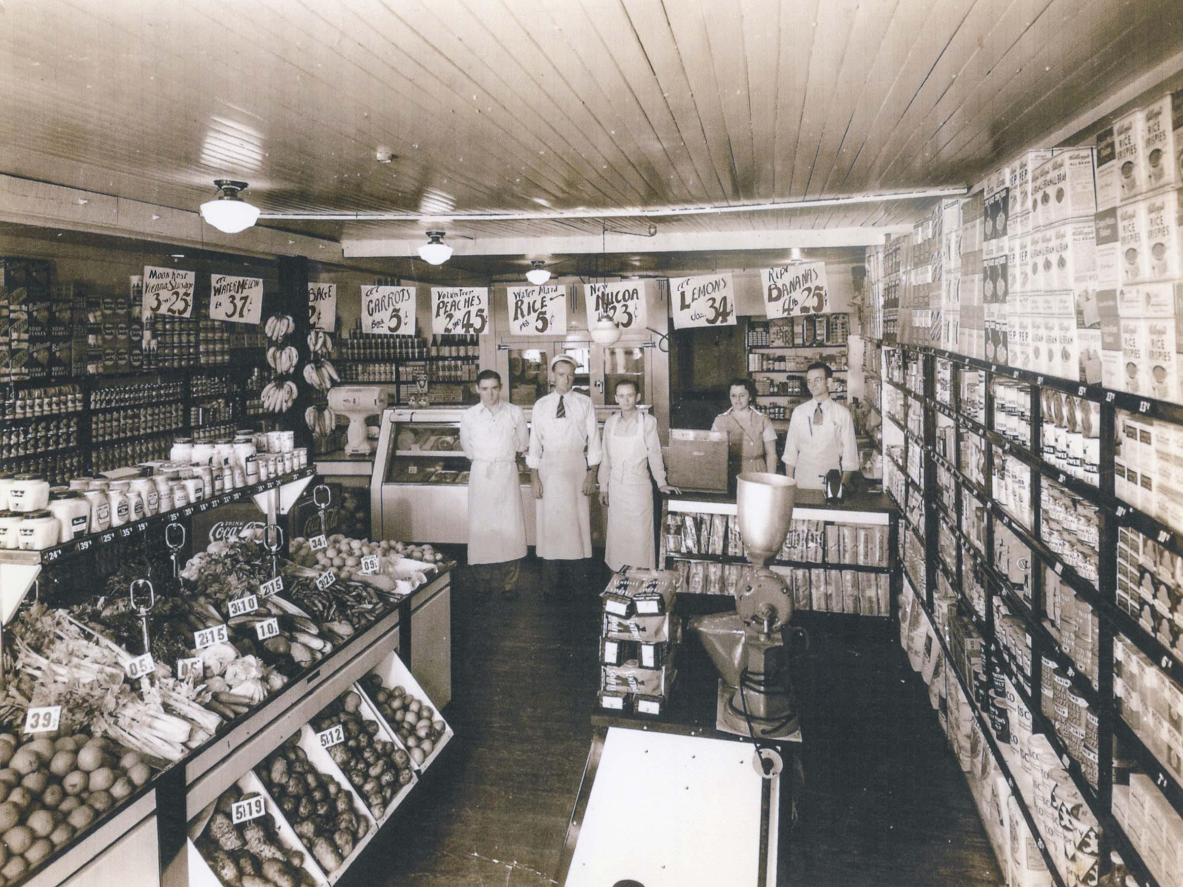 Family grocery store continues tradition after 100 years