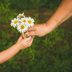 35 Small Acts of Kindness to Brighten Someone’s Day Instantly