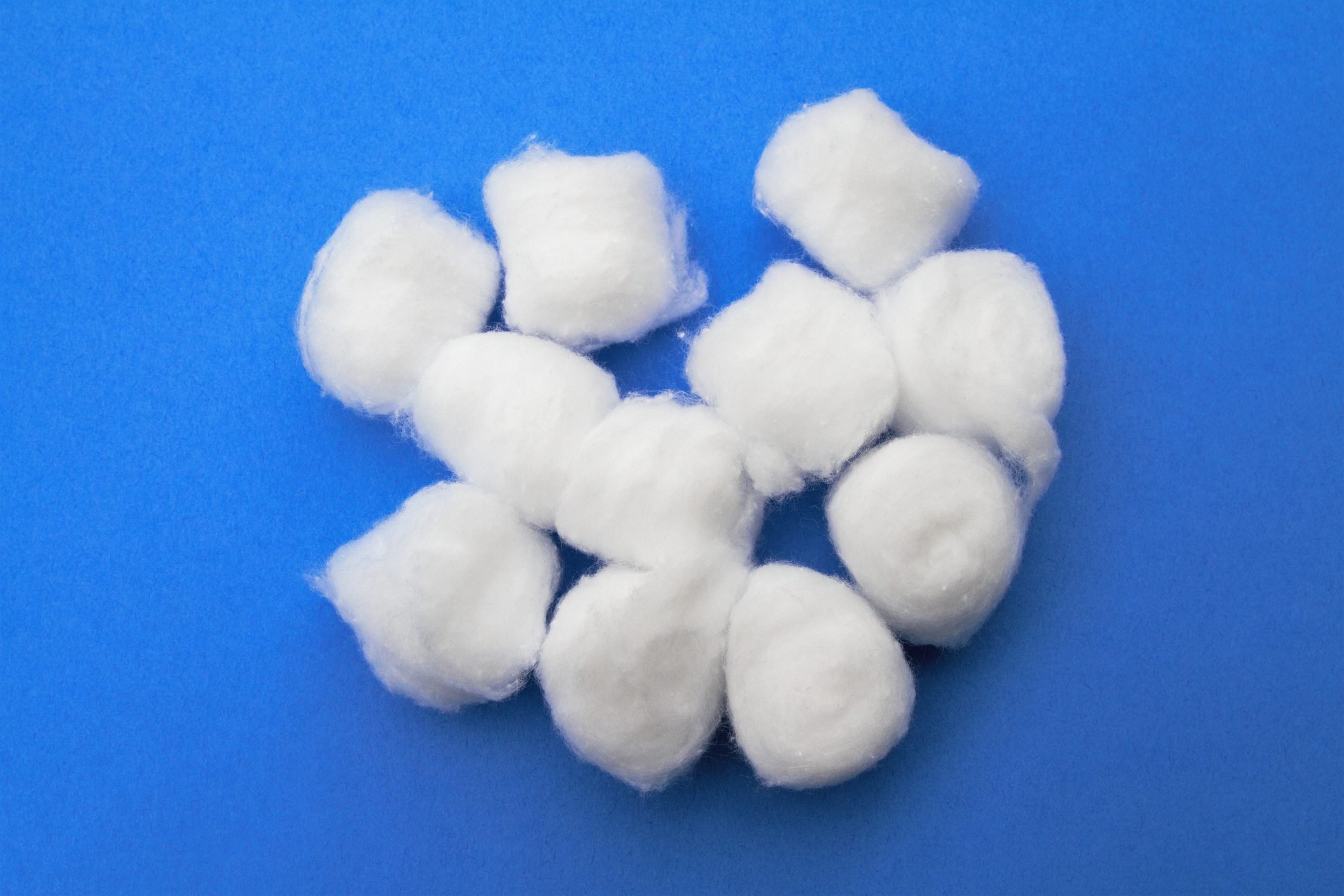 Ways to Color Cotton Balls for Crafts