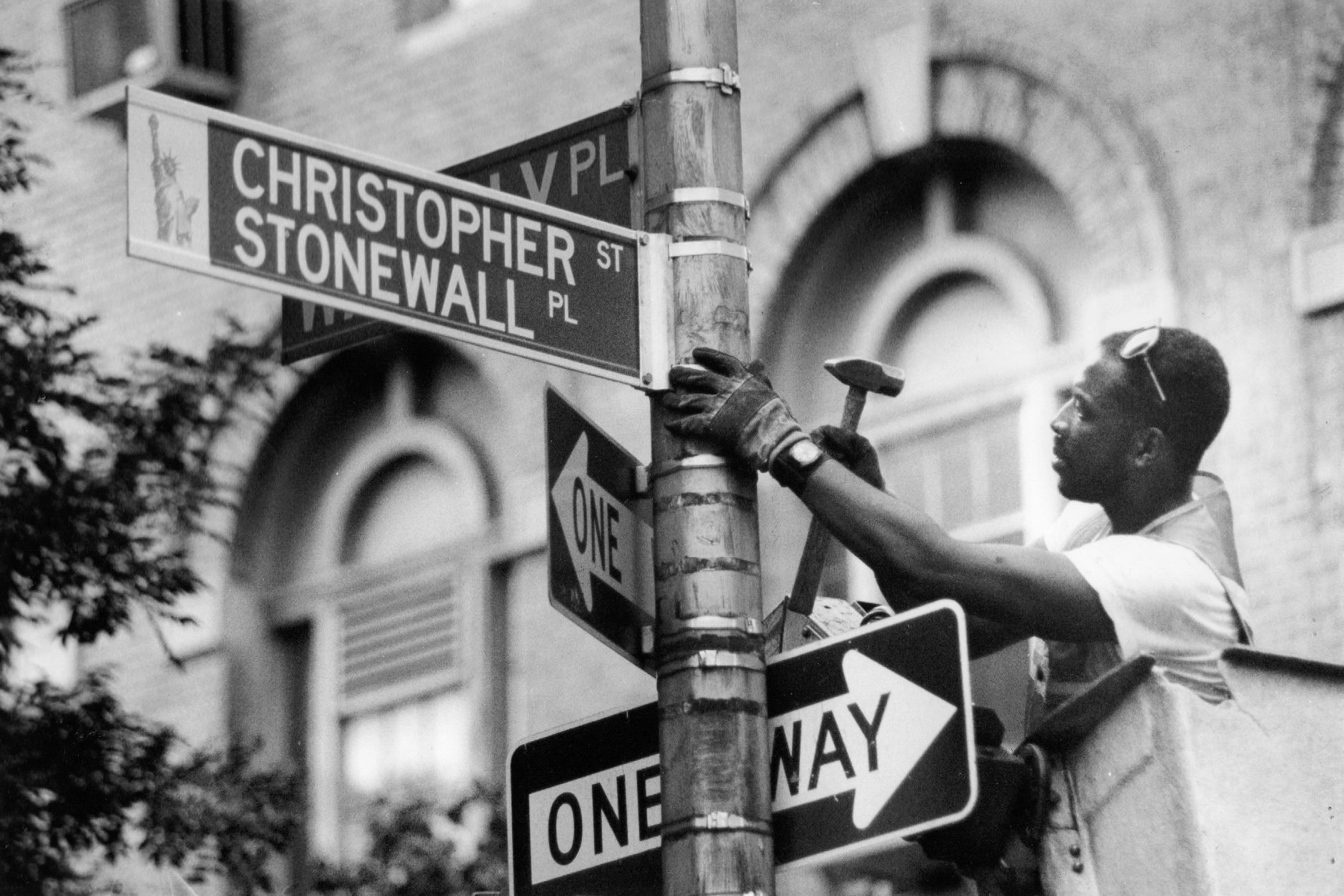 Stonewall Riots: What Were They and Why Were They Important? | Reader's