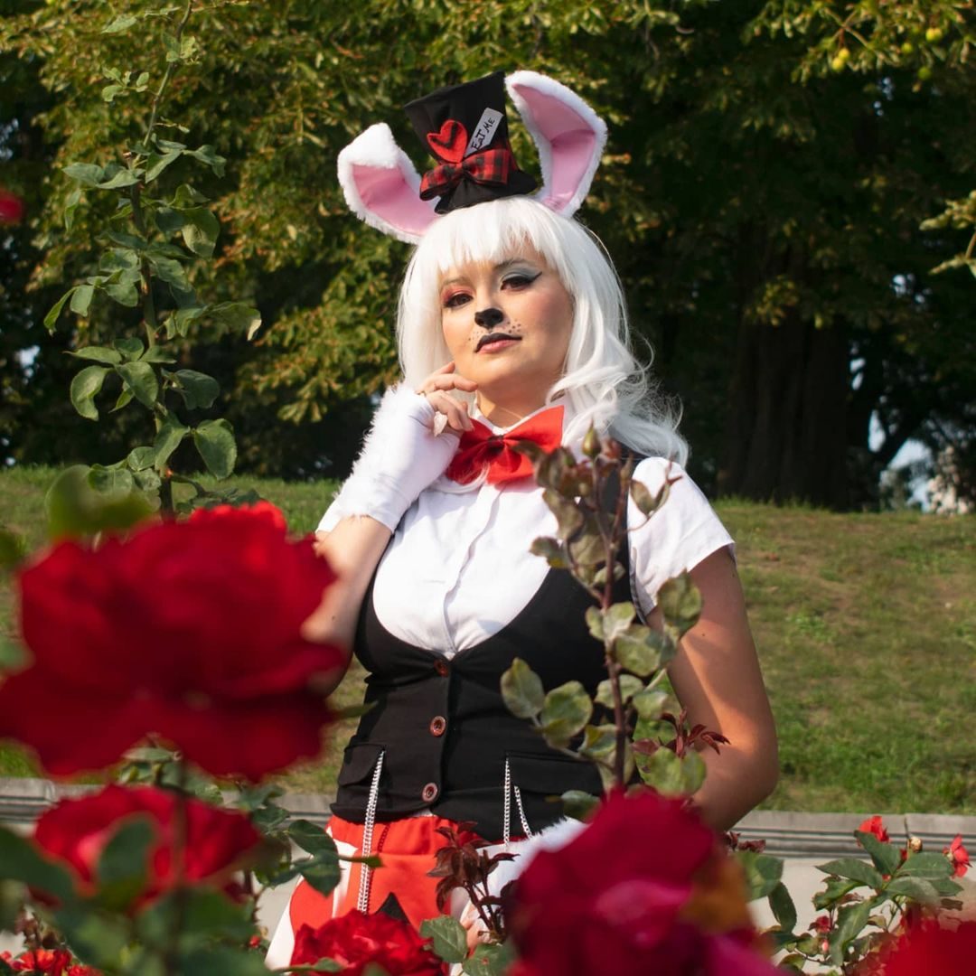 White Rabbit Diy Costume