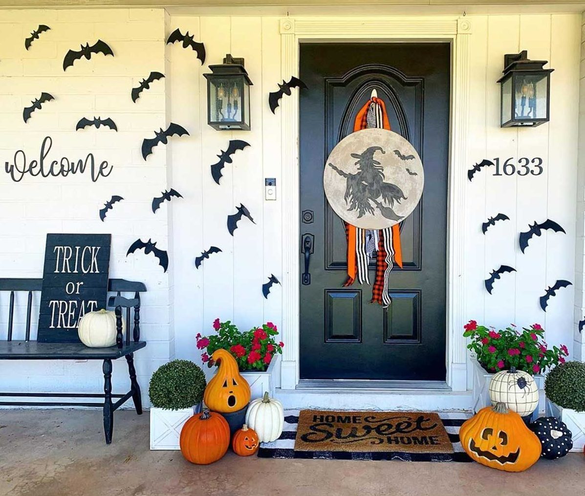 DIY Halloween Door Decoration Ideas and Inspiration | Reader's Digest