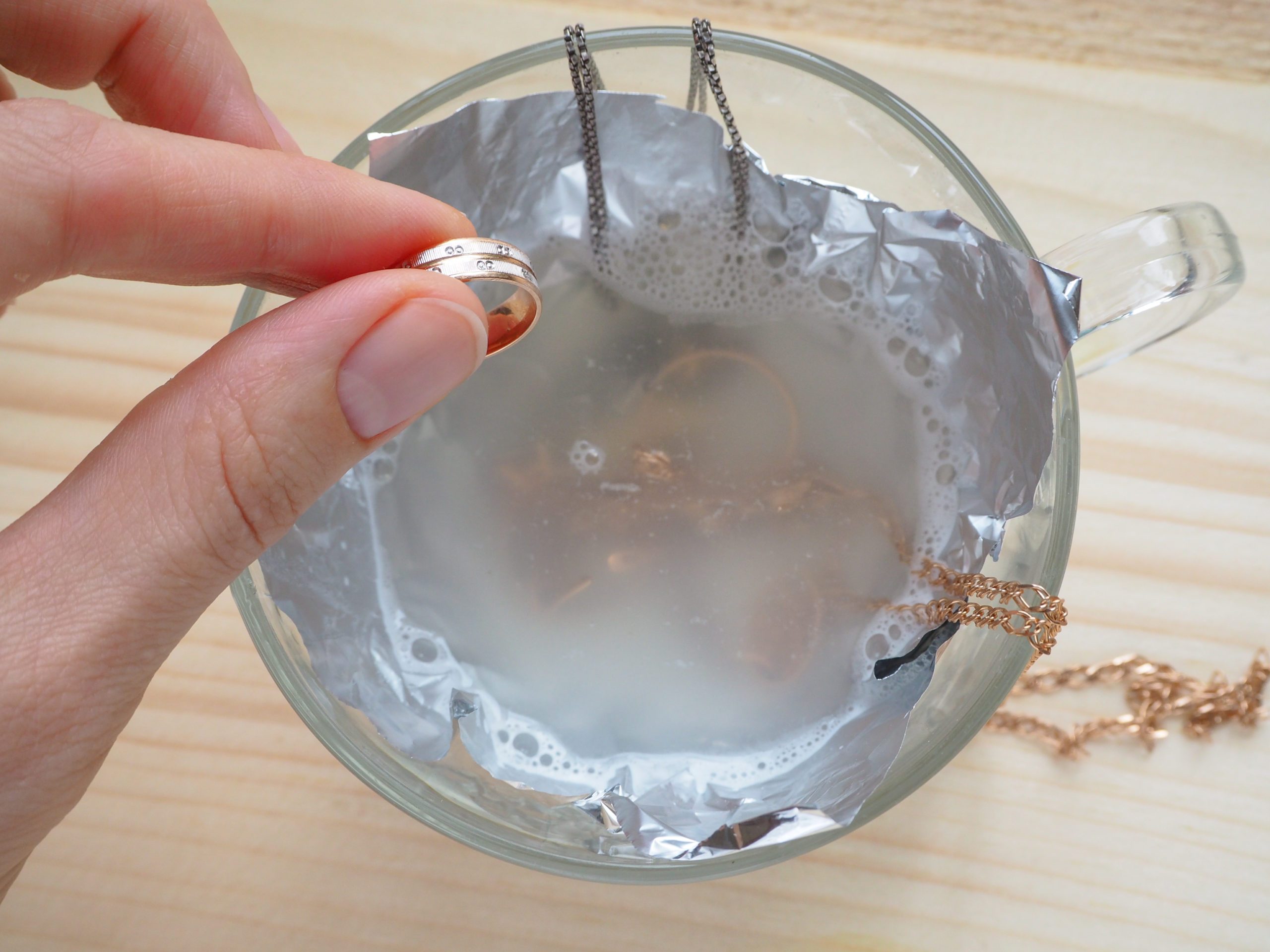 How to Clean Silver Jewelry at Home Easily 