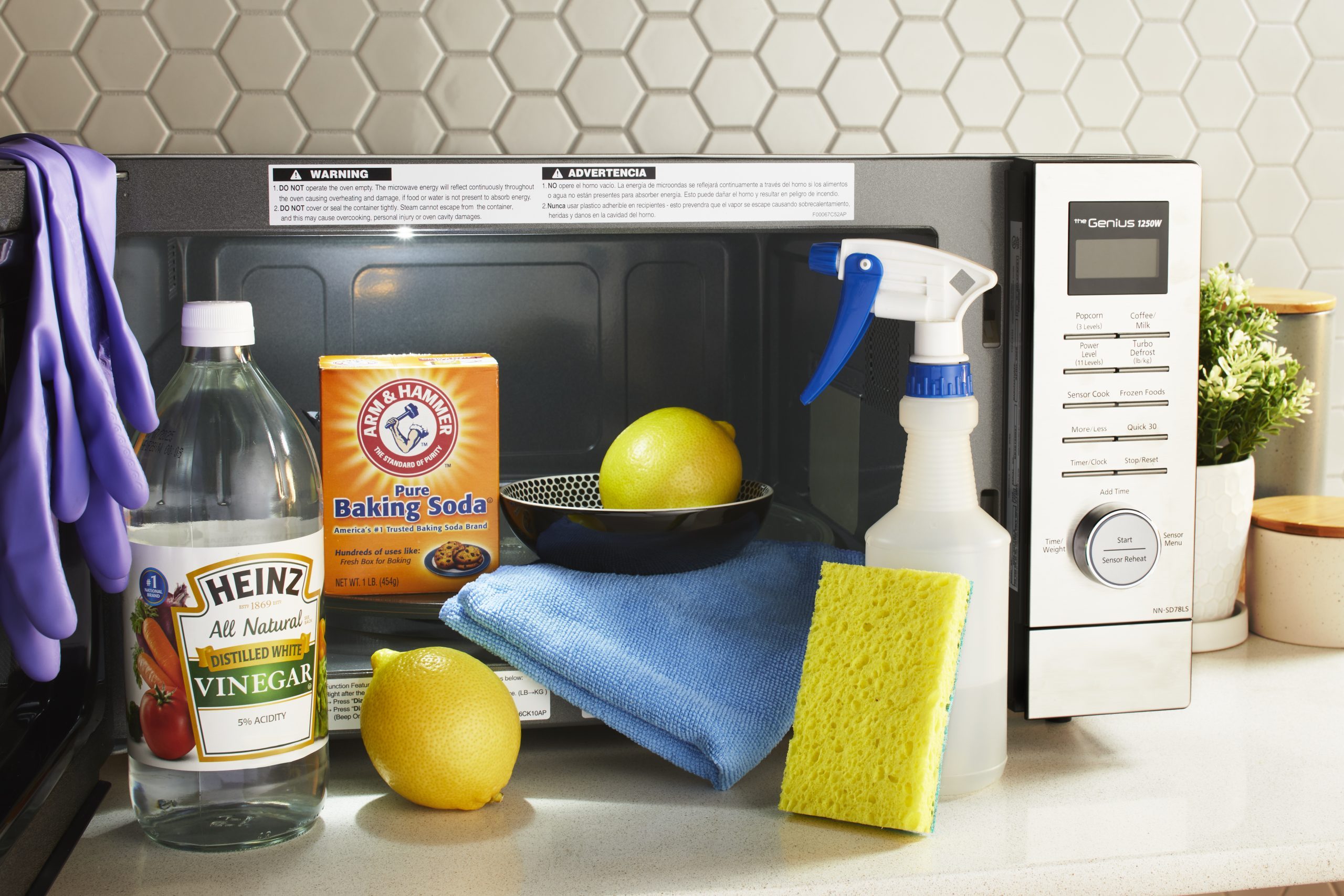 How To Get Burned Smell Out Of Microwave Oven