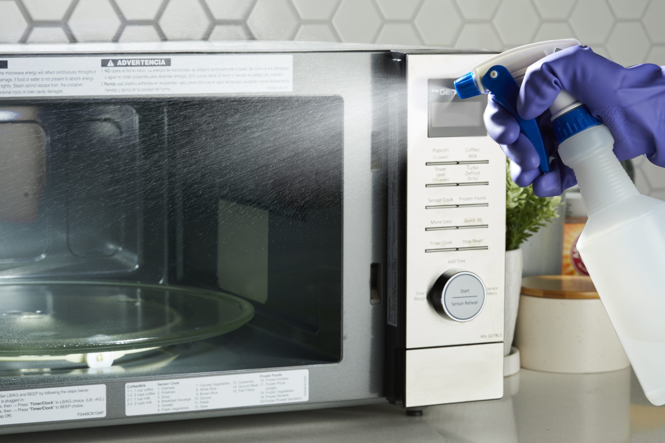 How to Clean and Deodorize A Microwave - Today's Creative Life