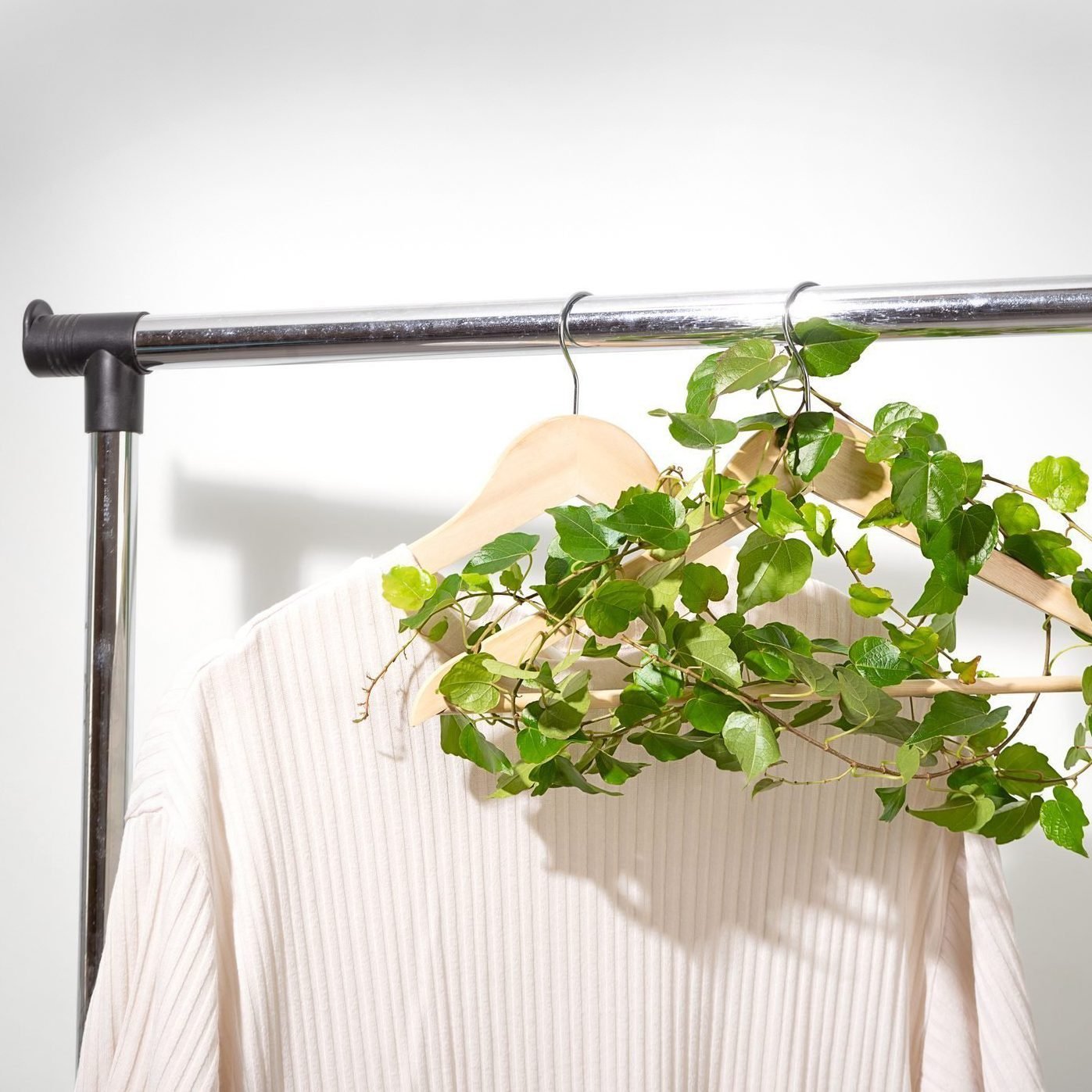 10 Sustainable Cashmere Sweaters From Ethical Brands (2024) - The Good Trade