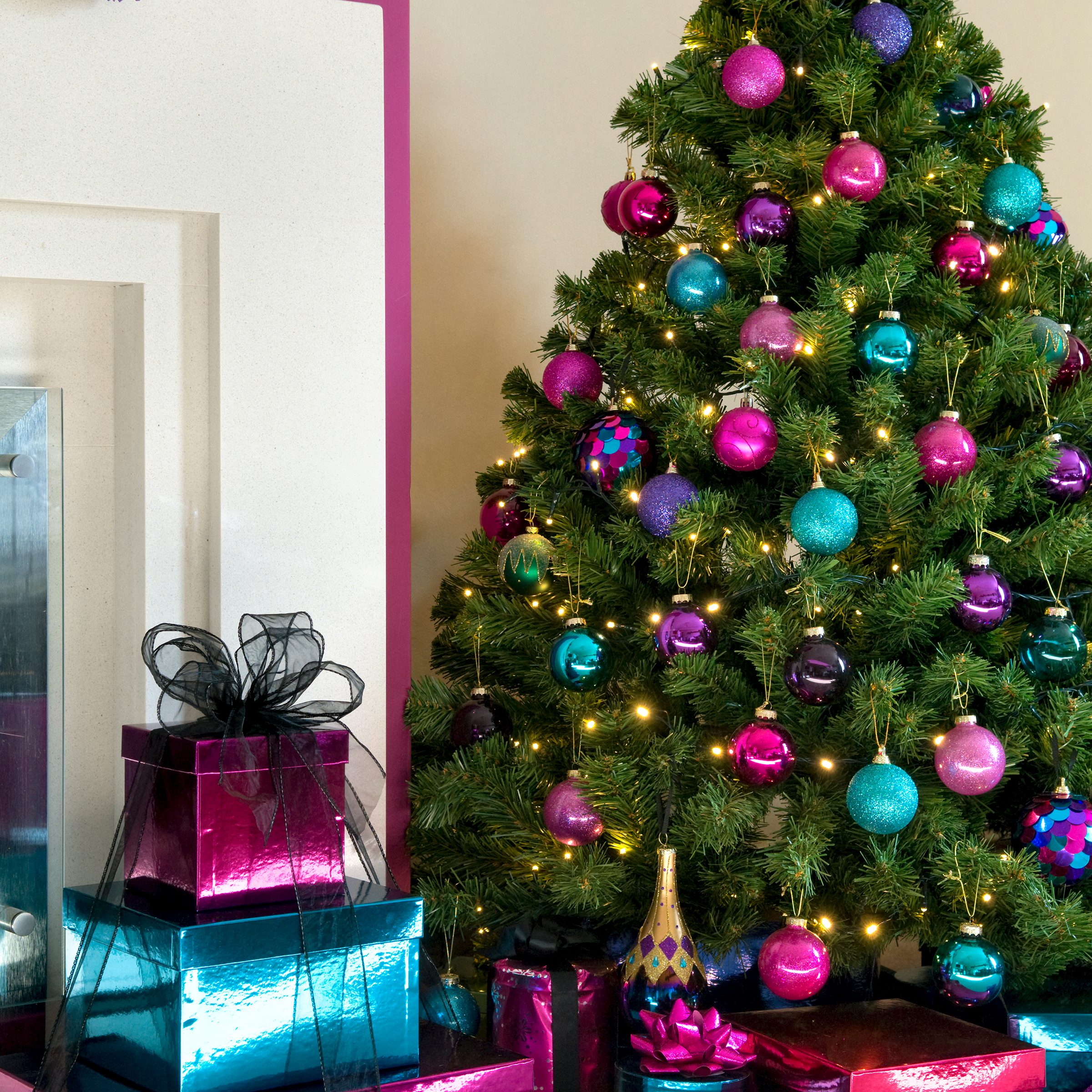 Purple Christmas Decor 16k Realistic Green Christmas Tree Gray