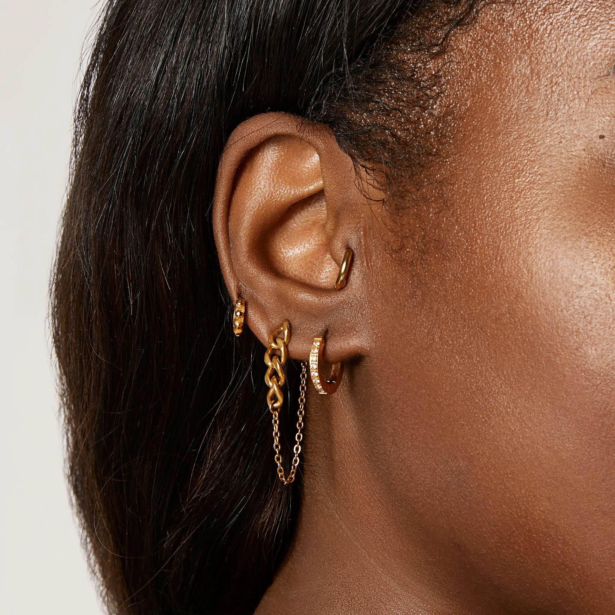 Best earrings for sensitive ears, according to expert tips