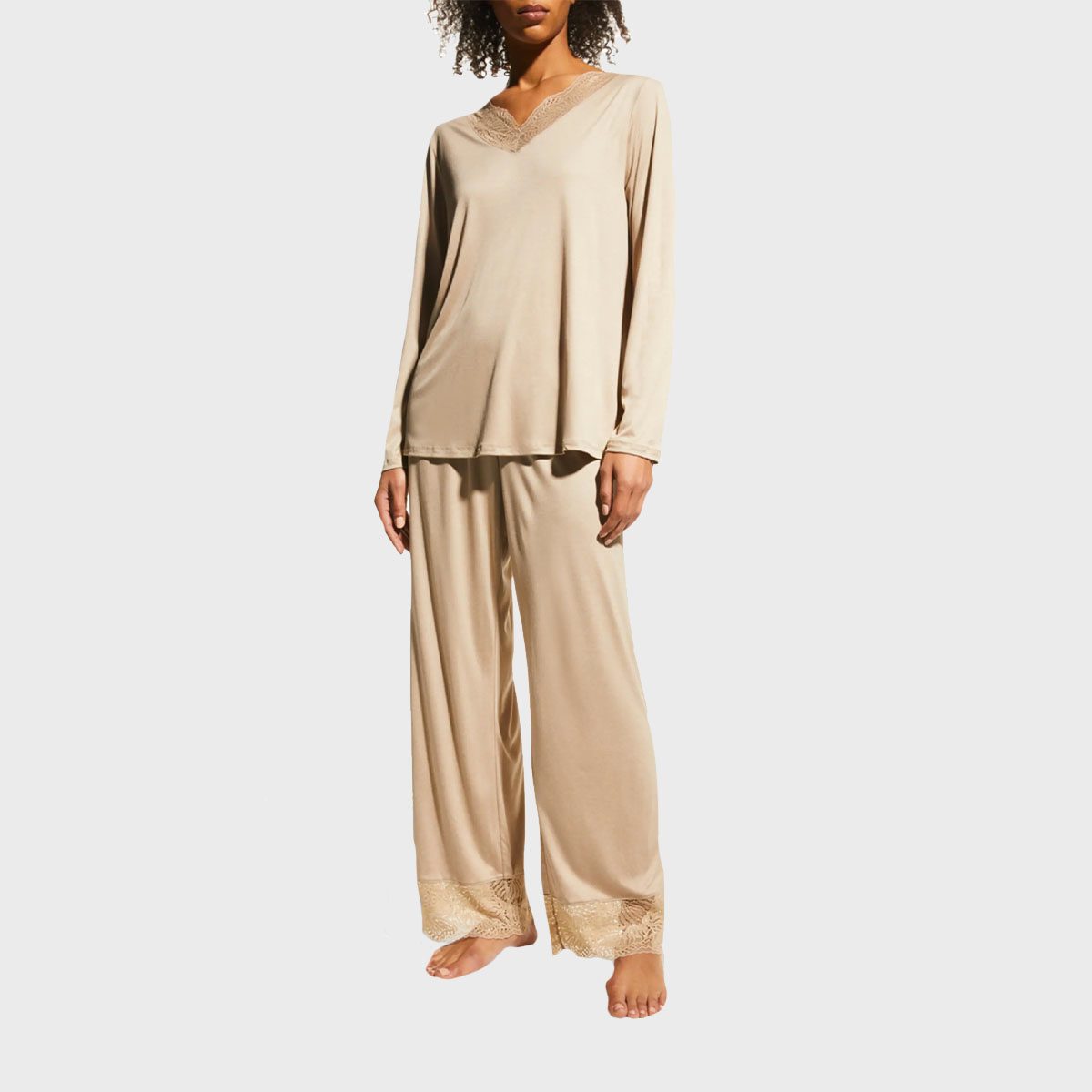 21 Women's Silk Pajamas Worth the Splurge 2023 | Reader's Digest