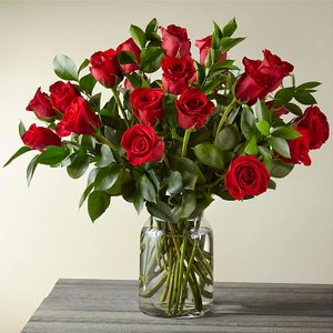Valentine's Day Roses: Why We Give Roses for Valentine's Day