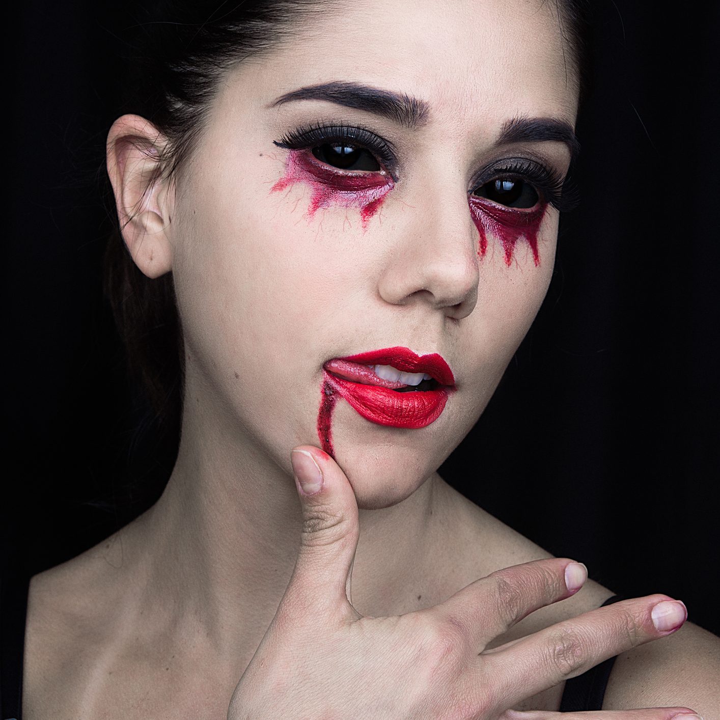 55 Halloween Makeup Ideas You'll Love in 2022