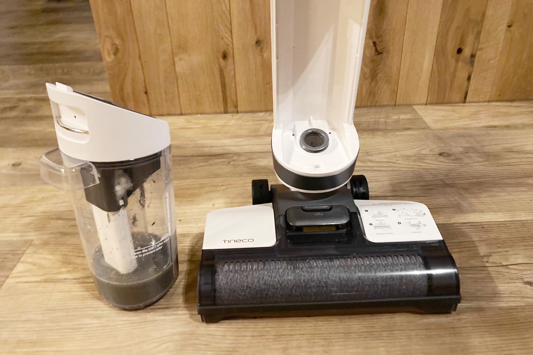 Tineco iFLOOR 3 Breeze Complete Wet Dry Vacuum Showcase 