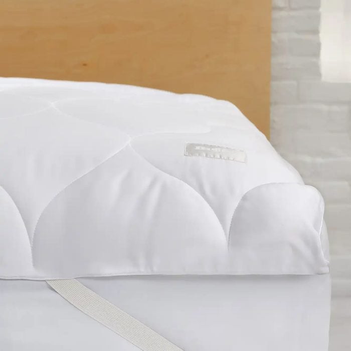 Plushy Mattress Protector Ecomm Buffy.com