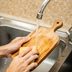 How to Clean a Wooden Cutting Board Quickly and Easily