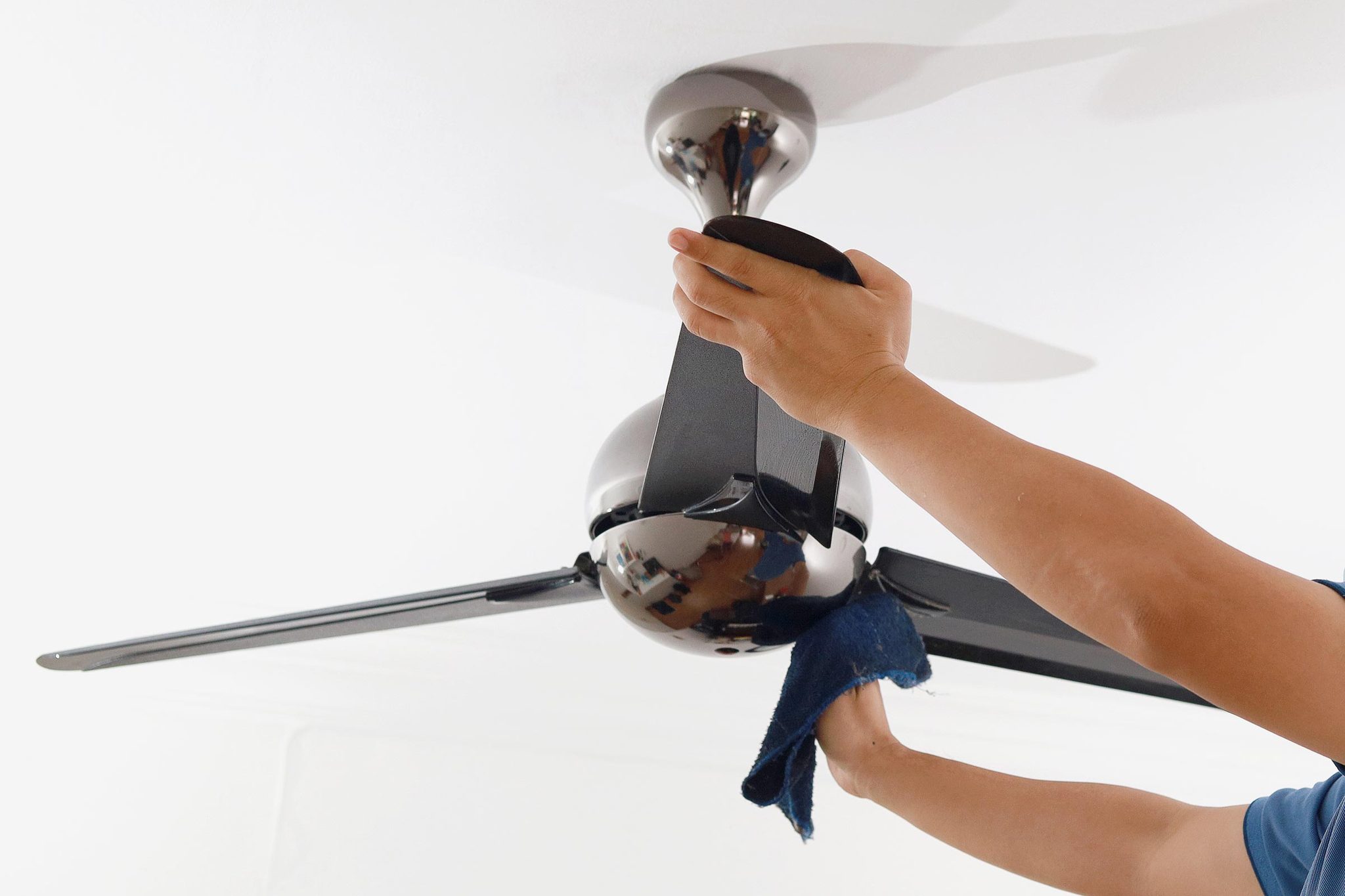 How to Clean Ceiling Fans, According to Professional Cleaners Trusted