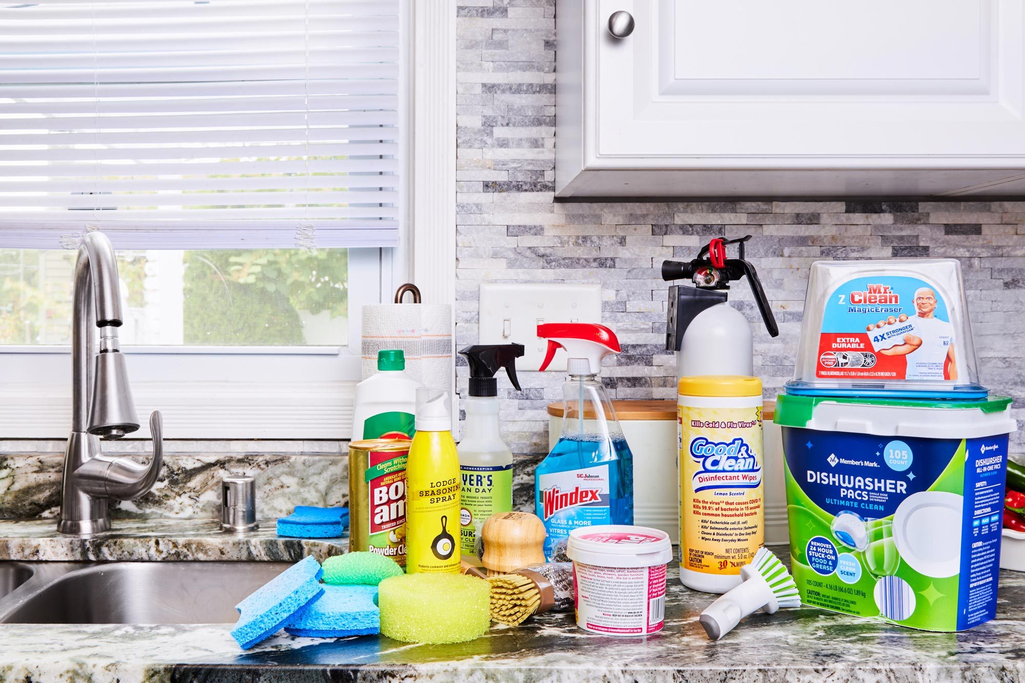 10 Mandatory Kitchen Sink Accessories for a Tidy and Organized Kitchen