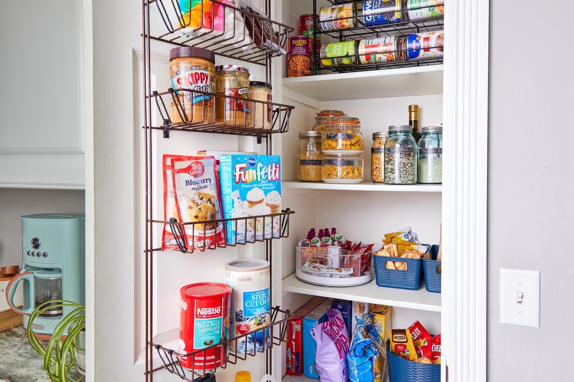 5 Small Kitchen Pantry Ideas to Maximize Storage