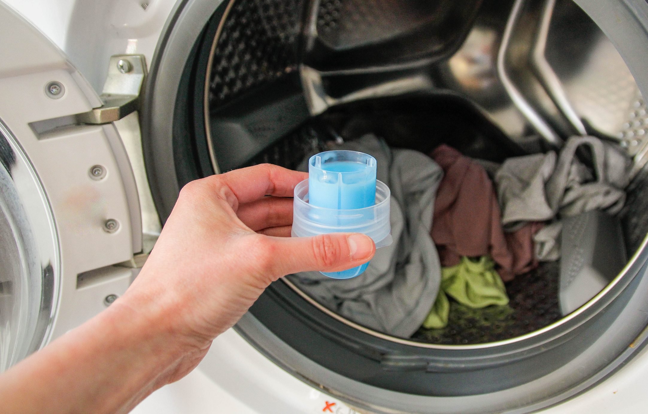 No Quarters, No Problem. Wash Your Laundry For Free This Weekend