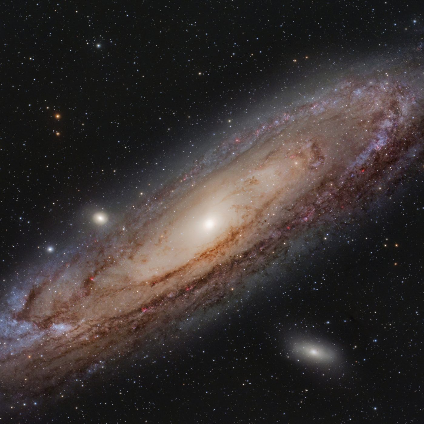 Long exposure of Andromeda Galaxy
