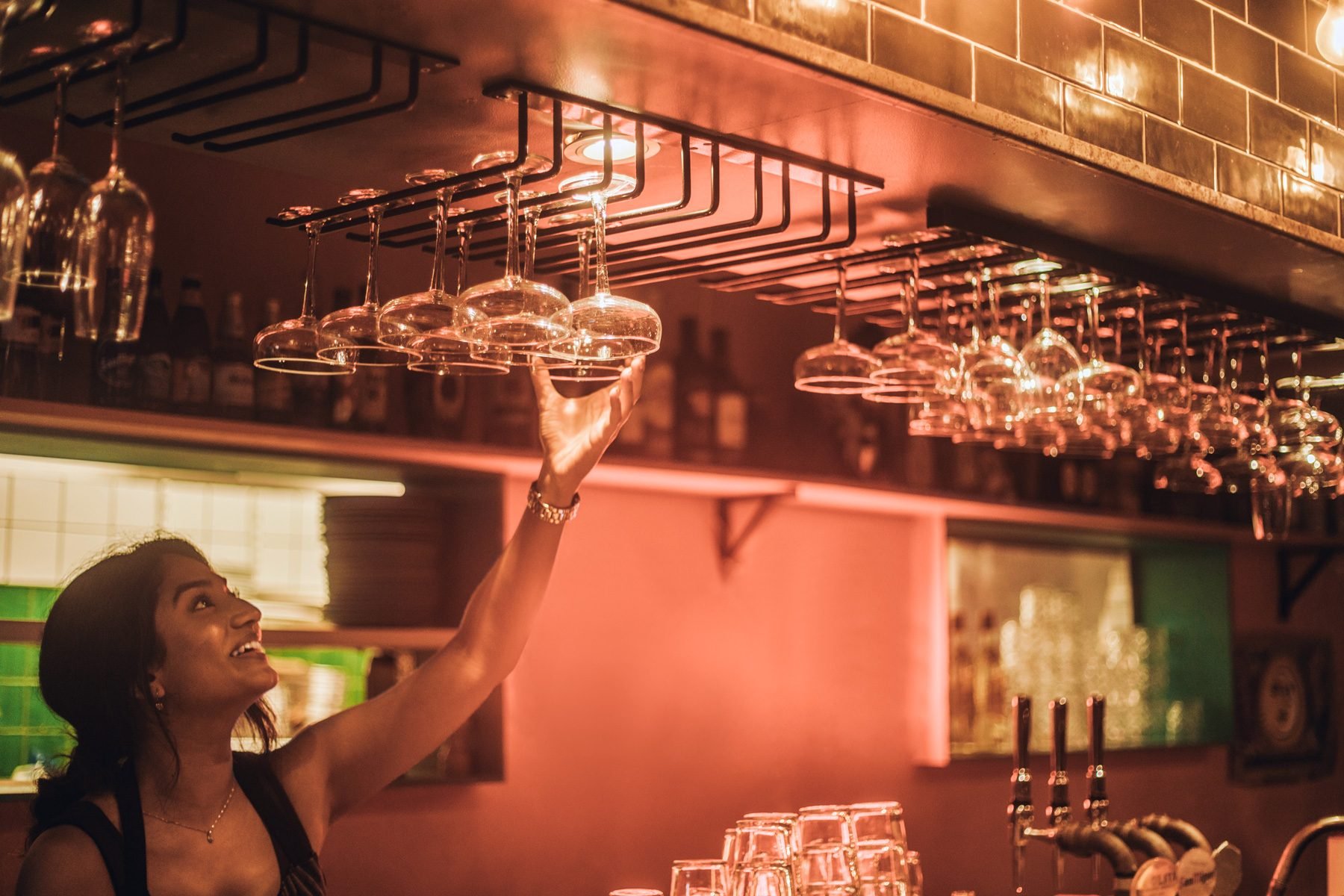 16 Polite Habits Bartenders Actually Dislike—and What To Do Instead 