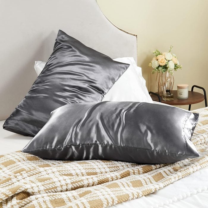 Bedelite Satin Pillowcases Ecomm Via Amazon.com